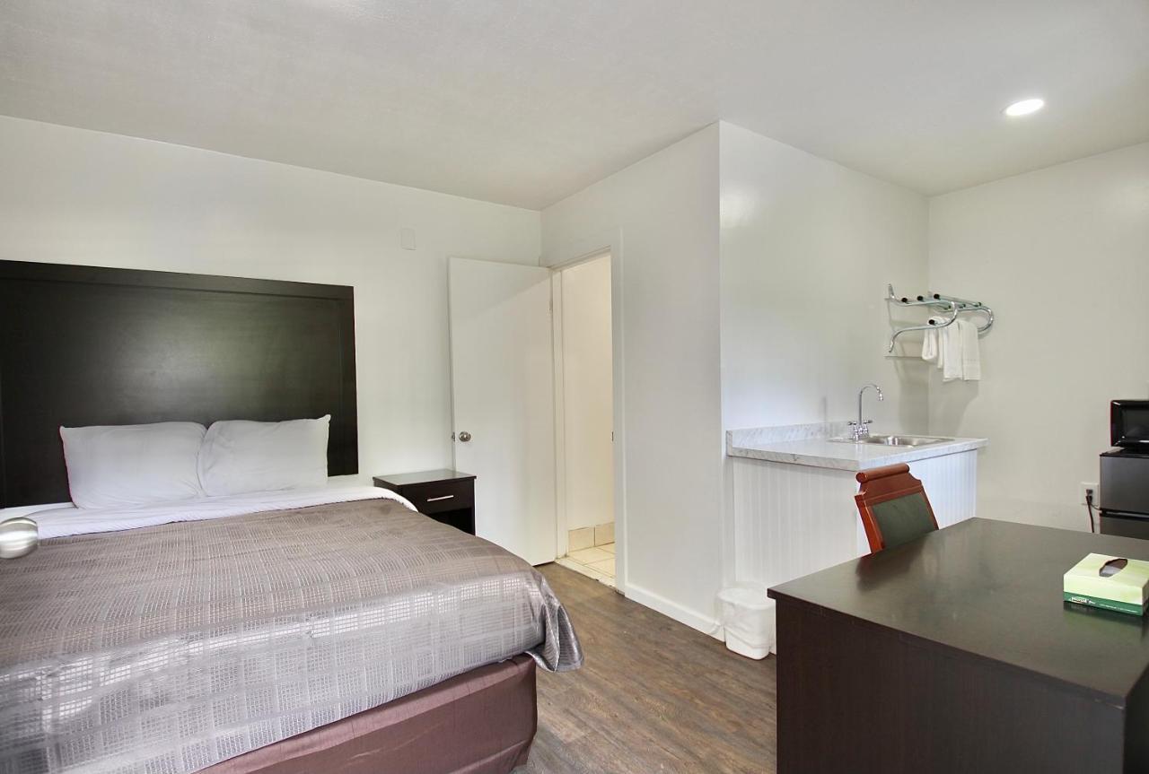 Westbrook Inn Lake George Eksteriør billede